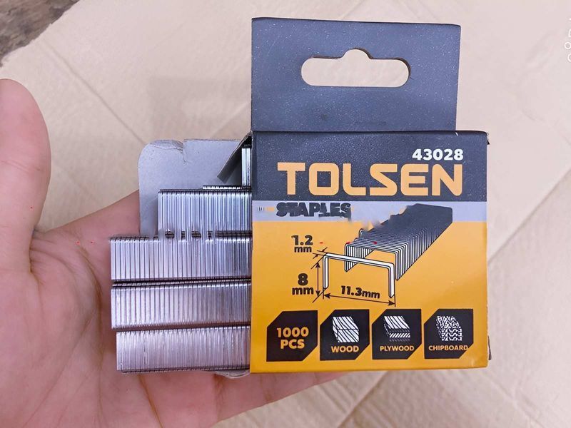 Комплект скоб для строительного степлера Tolsen Tools 43028 8х1.2мм, 1000 шт DX-43028 фото